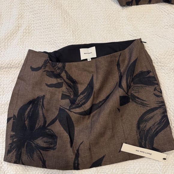 Reformation Avielle Linen Two Piece Brown - Size 4 - Picture 6 of 6